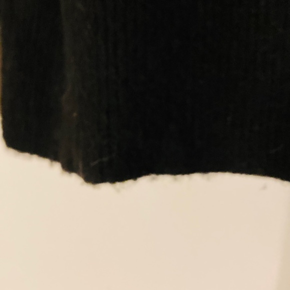 LOFT Silver bow on Black Sweater sz M - Picture 6 of 8